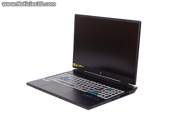 Acer Predator Helios Neo 16 Foto del portátil perspectiva lateral derecho